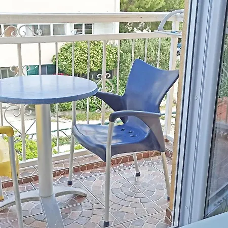 House Apartament *
