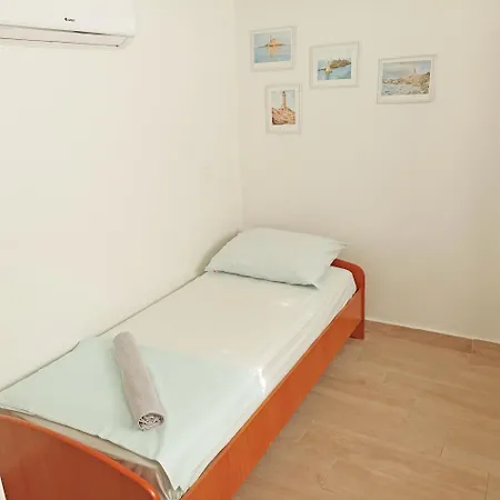 Apartament House