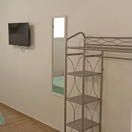 Apartament House *