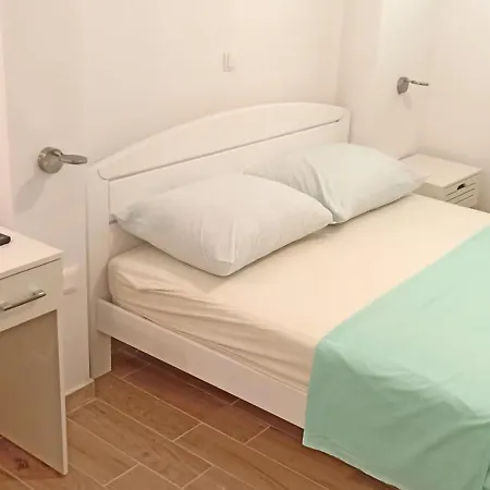 Beach House Apartment
