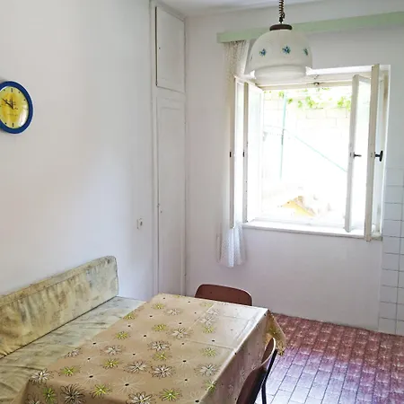 House 아파트