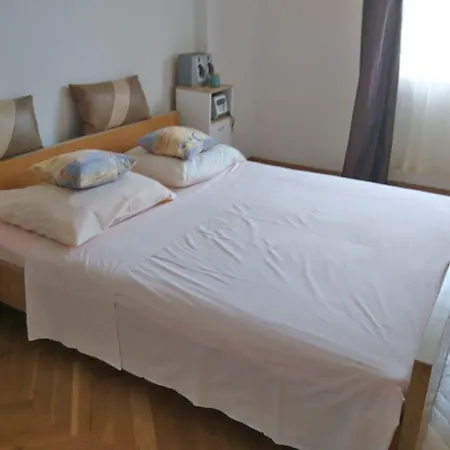 Apartmán House
